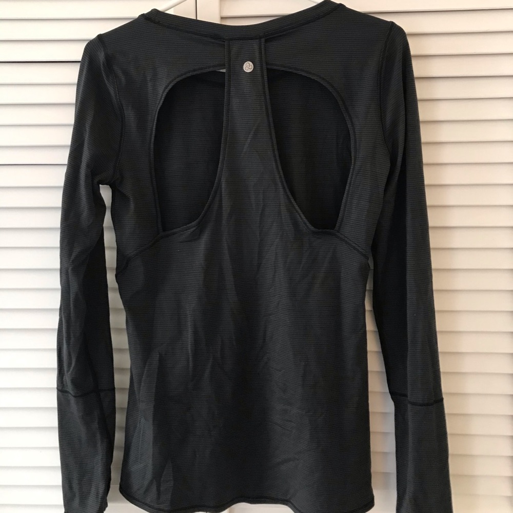 Zella size S stripes open back workout shirt